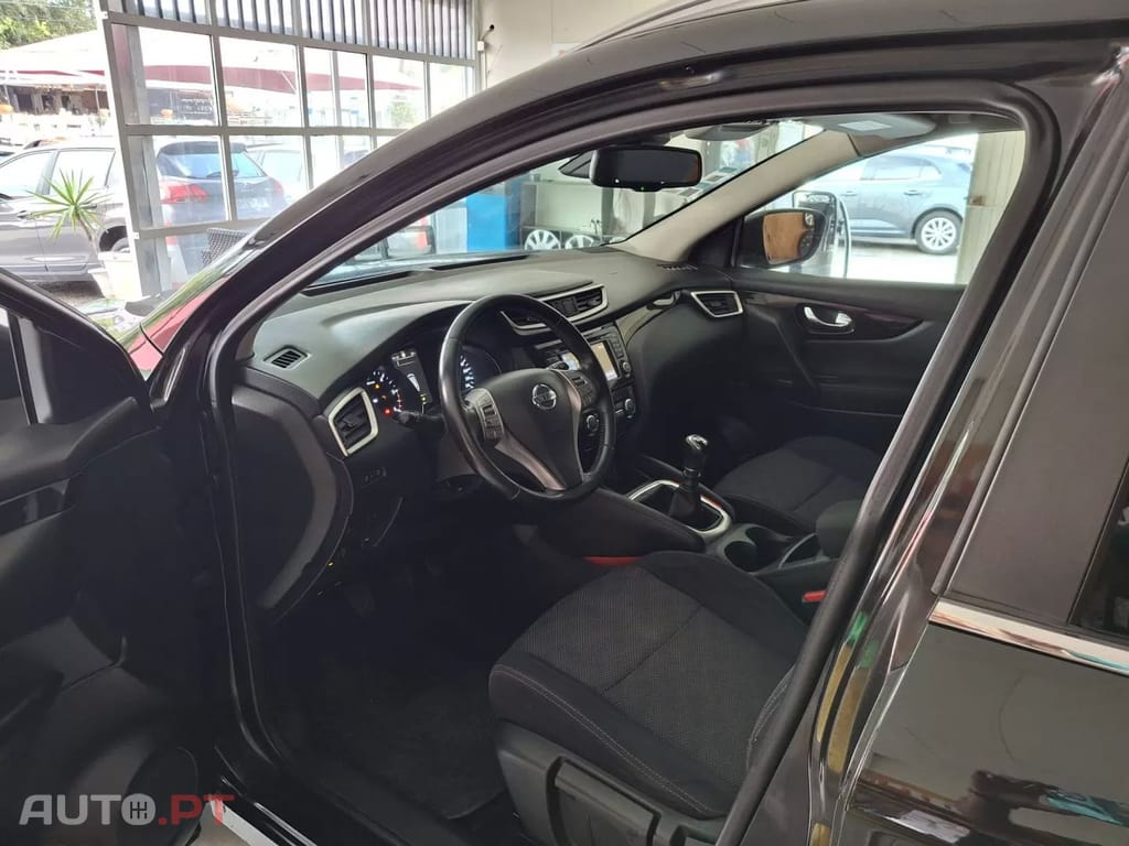 Nissan Qashqai 1.5 dCi Tekna