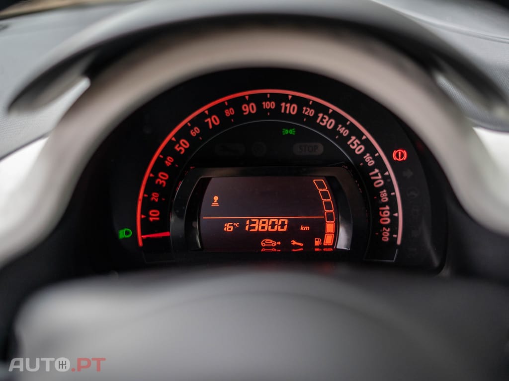 Renault Twingo 1.0 SCe Night&Day