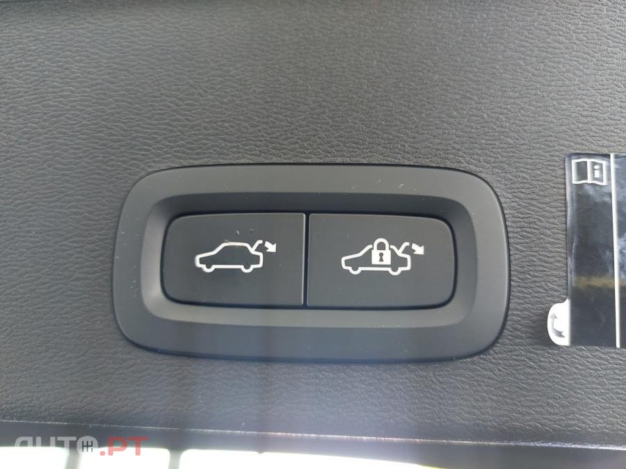 Volvo XC40 1.5 T5 PHEV Inscription