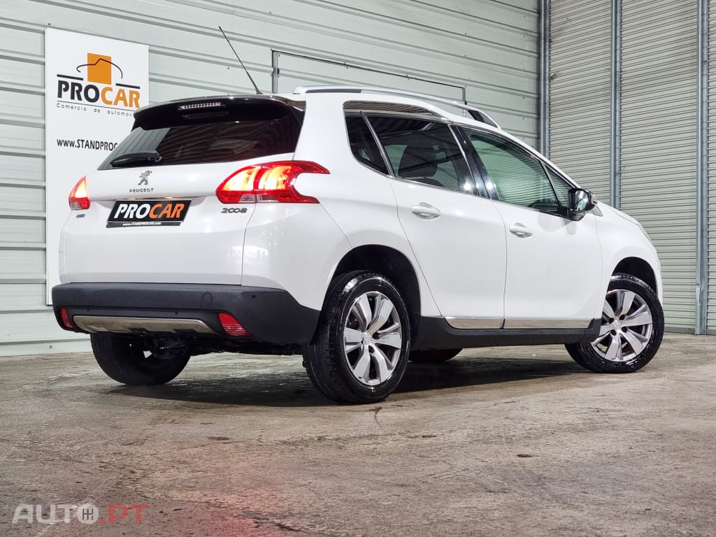 Peugeot 2008 1.6 BlueHDi Allure