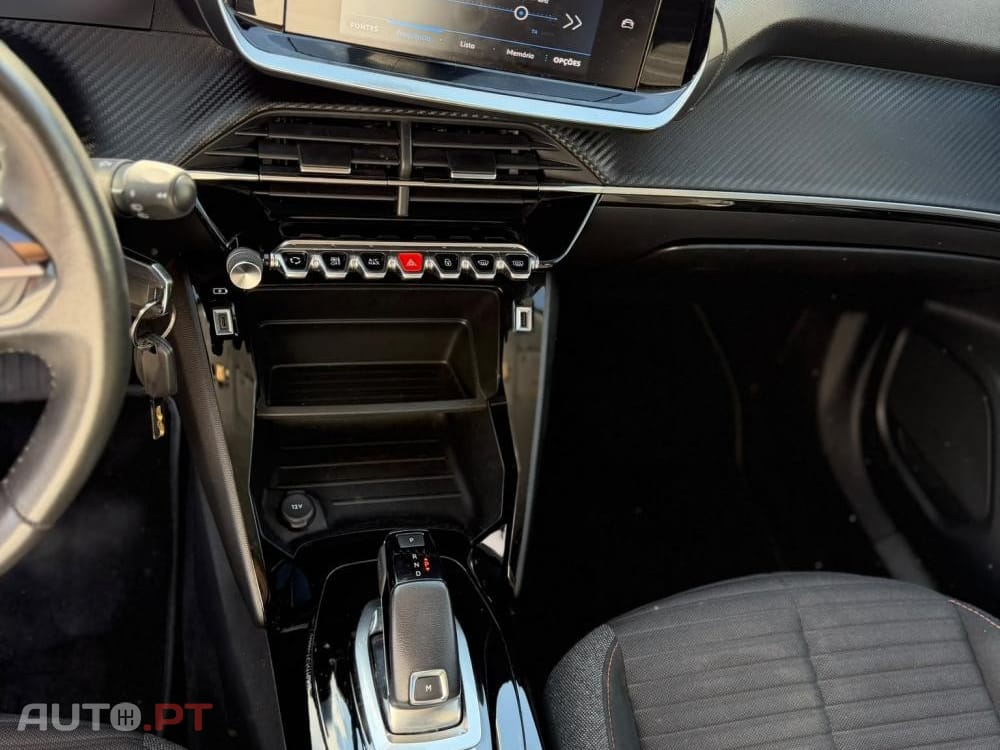 Peugeot 2008 1.2 PureTech Allure