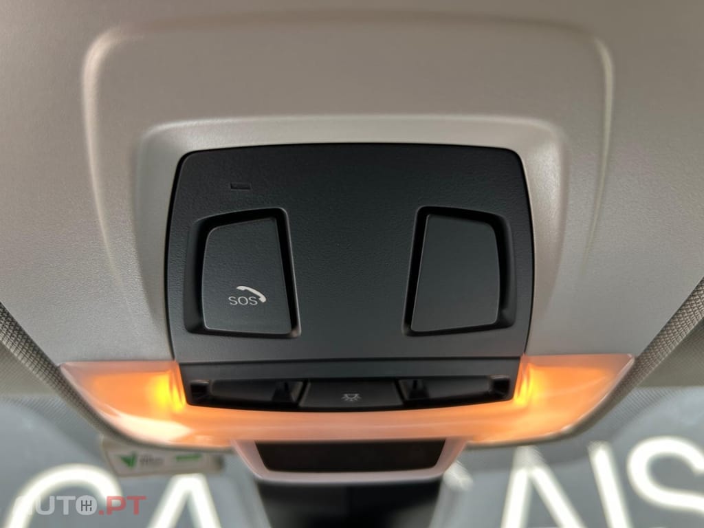 BMW 216 d Auto