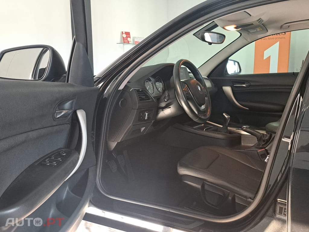 BMW 118 i Line Sport