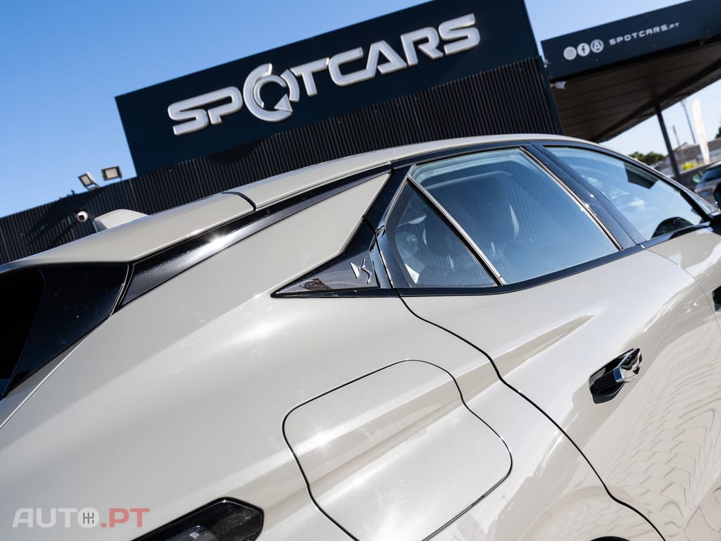 DS DS4 E-Tense Performance Line EAT8