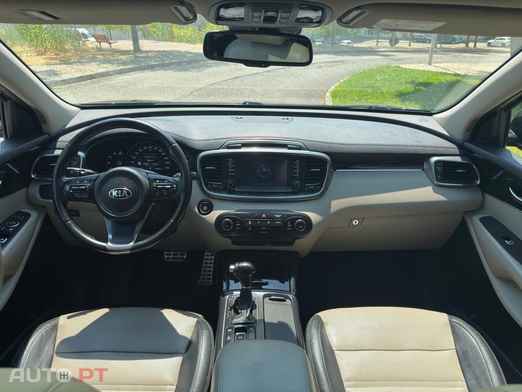 Kia Sorento 2.2 CRDi TX Premium Aut.