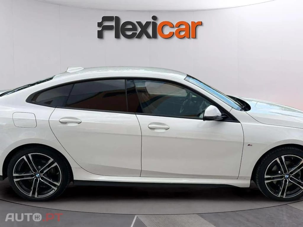 BMW 216 d Pack Desportivo M