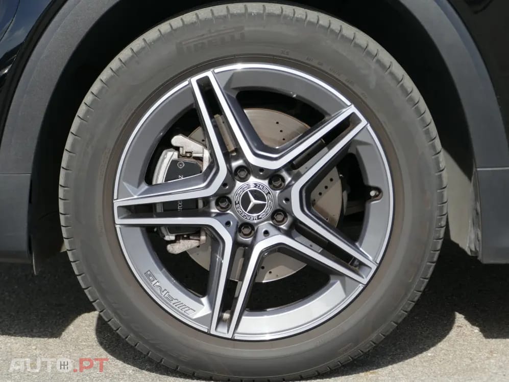 Mercedes-Benz GLB 180 d AMG Line