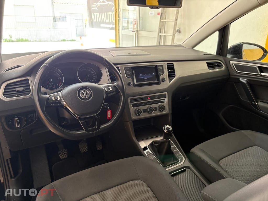 Volkswagen Golf Sportsvan 1.6 TDI Confortline BlueMotion