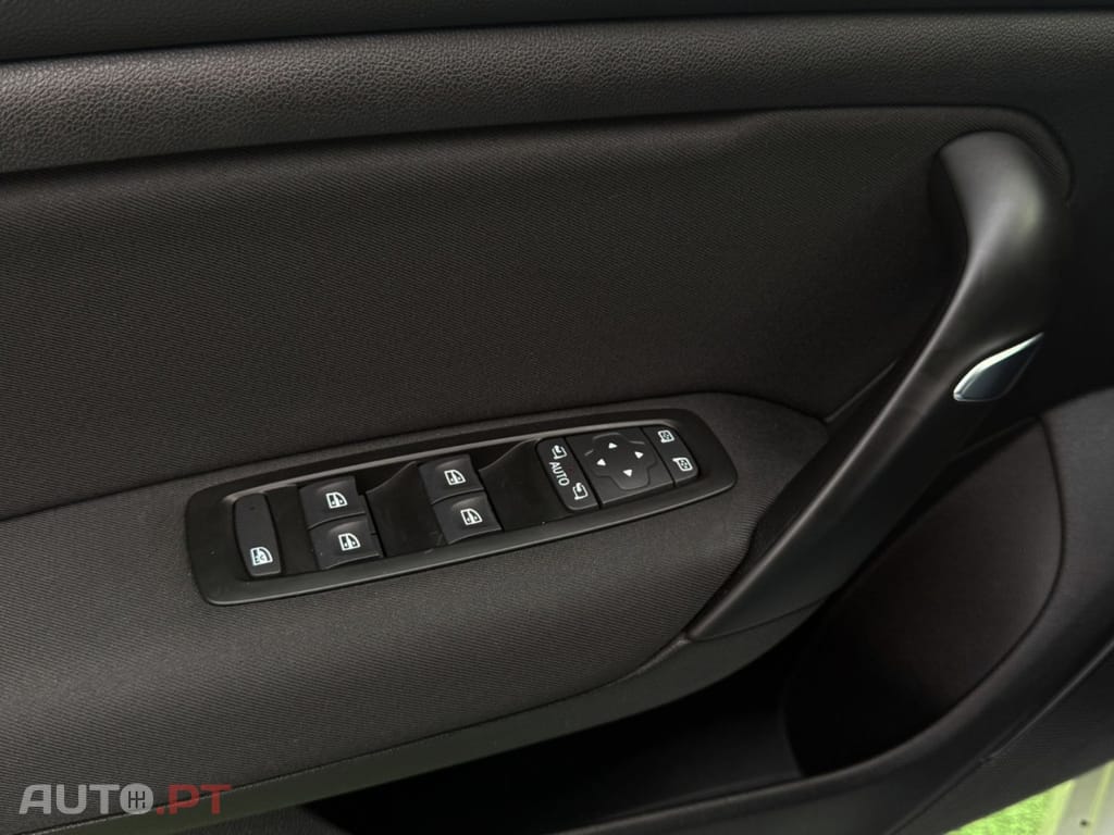 Renault Mégane Sport Tourer BLUE dCi 115 EDC BUSINESS EDITION