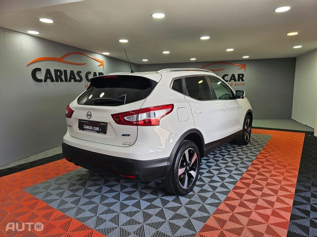 Nissan Qashqai 1.5 dCi N-Connecta