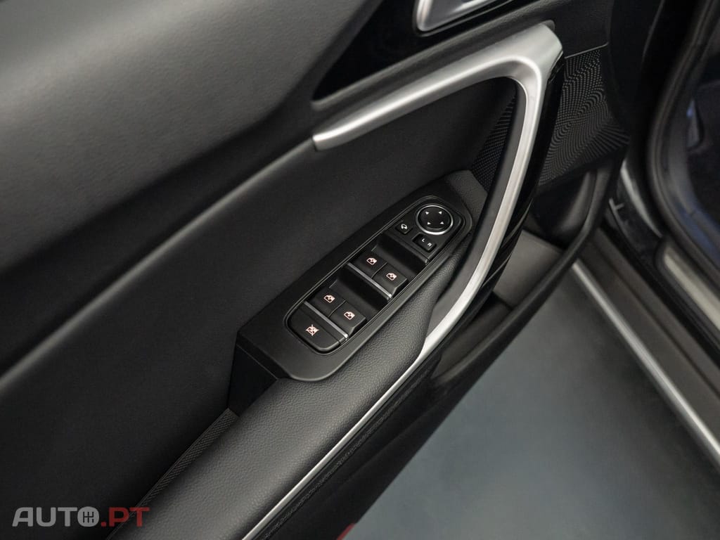 Kia Xceed 1.6 GDi PHEV Drive