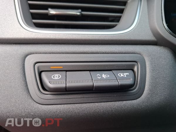 Renault Captur 1.0 TCe 100 Bi-Fuel techno