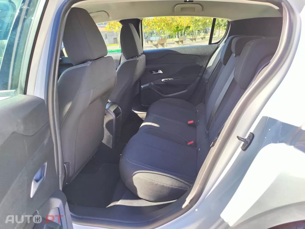 Peugeot 308 1.6 Hybrid Active Pack e-EAT8