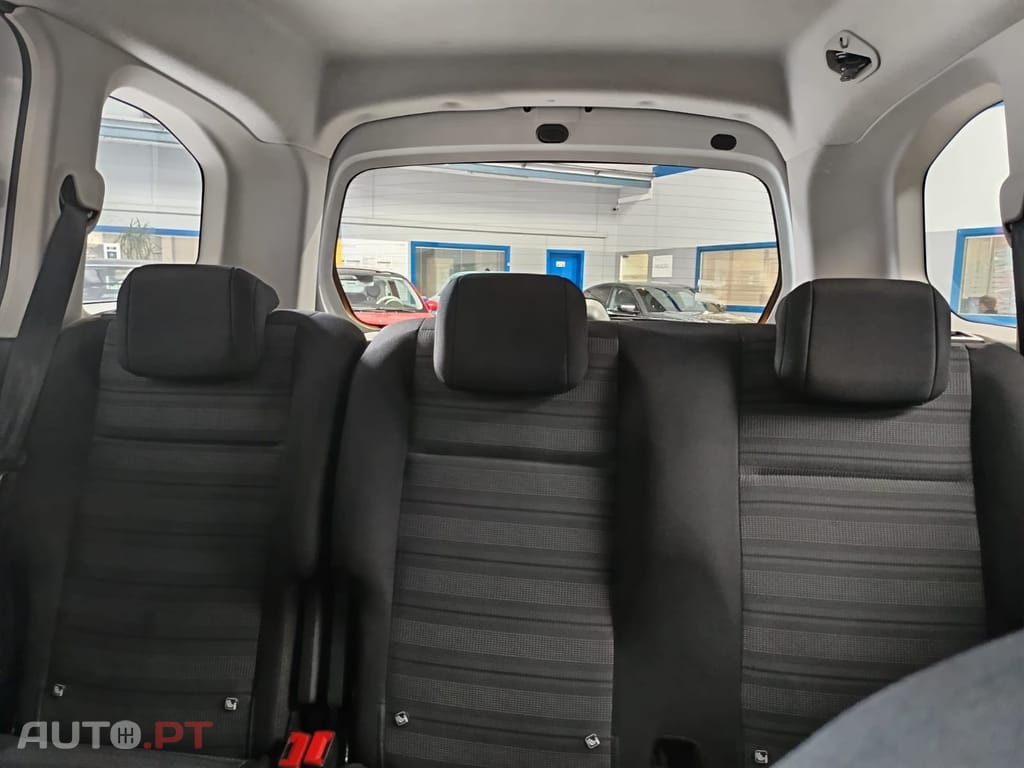 Opel Combo 1.5 CDTi L1H1 Essentia