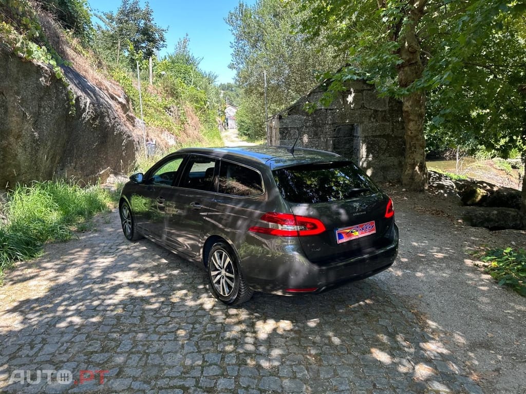 Peugeot 308 SW 1.5 BlueHDi Allure