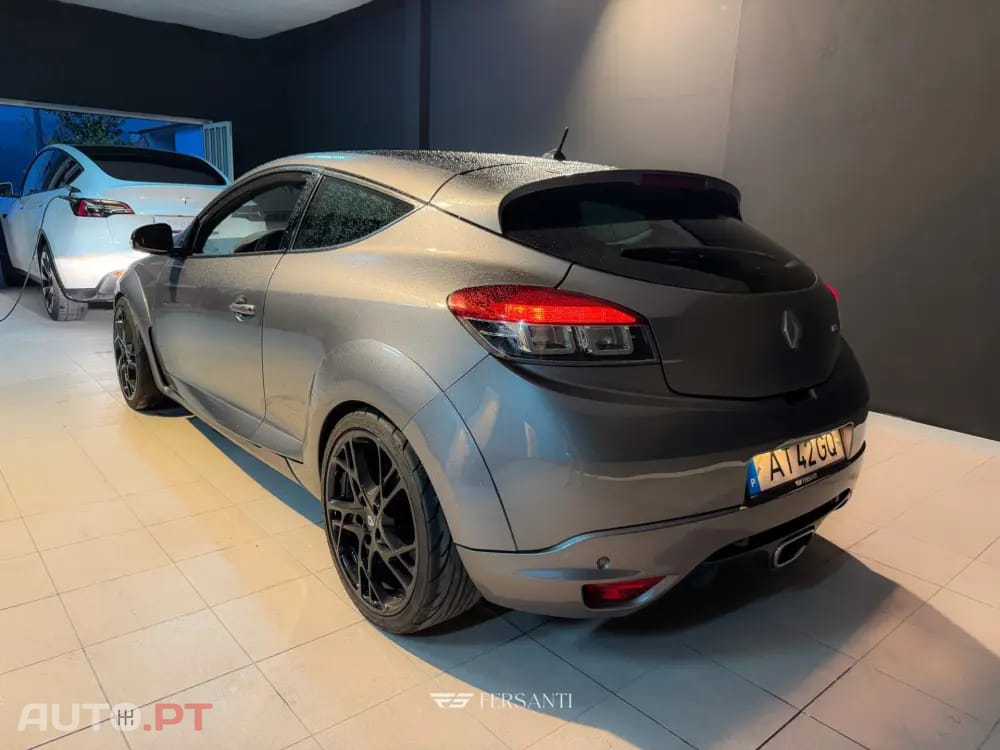 Renault Mégane Coupe 2.0 T RS