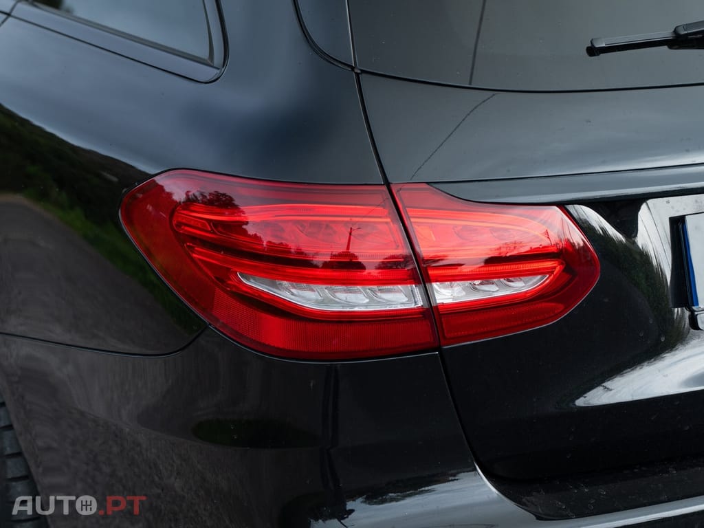 Mercedes-Benz C 63 AMG S Station Speedshift 7G-MCT