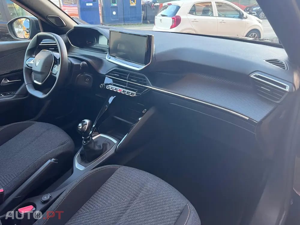 Peugeot 2008 1.2 PureTech Style
