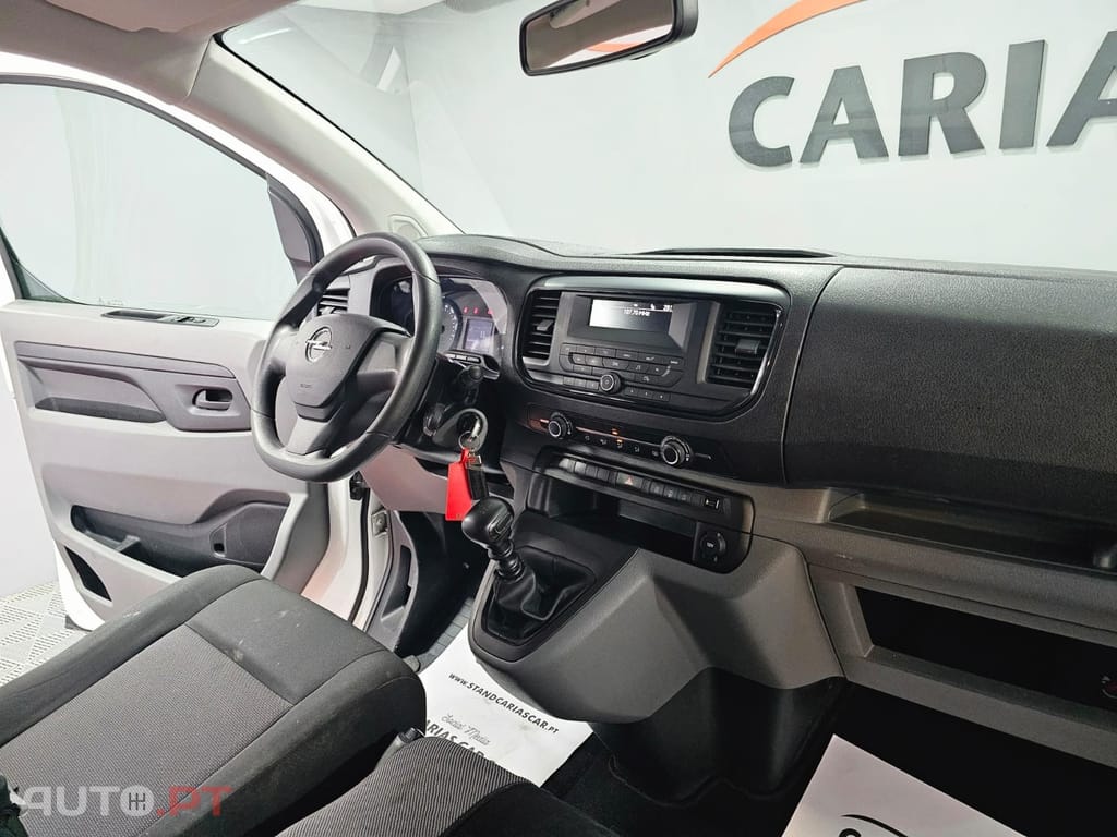 Opel Vivaro 1.5 CDTi L2H1 Essentia Inc