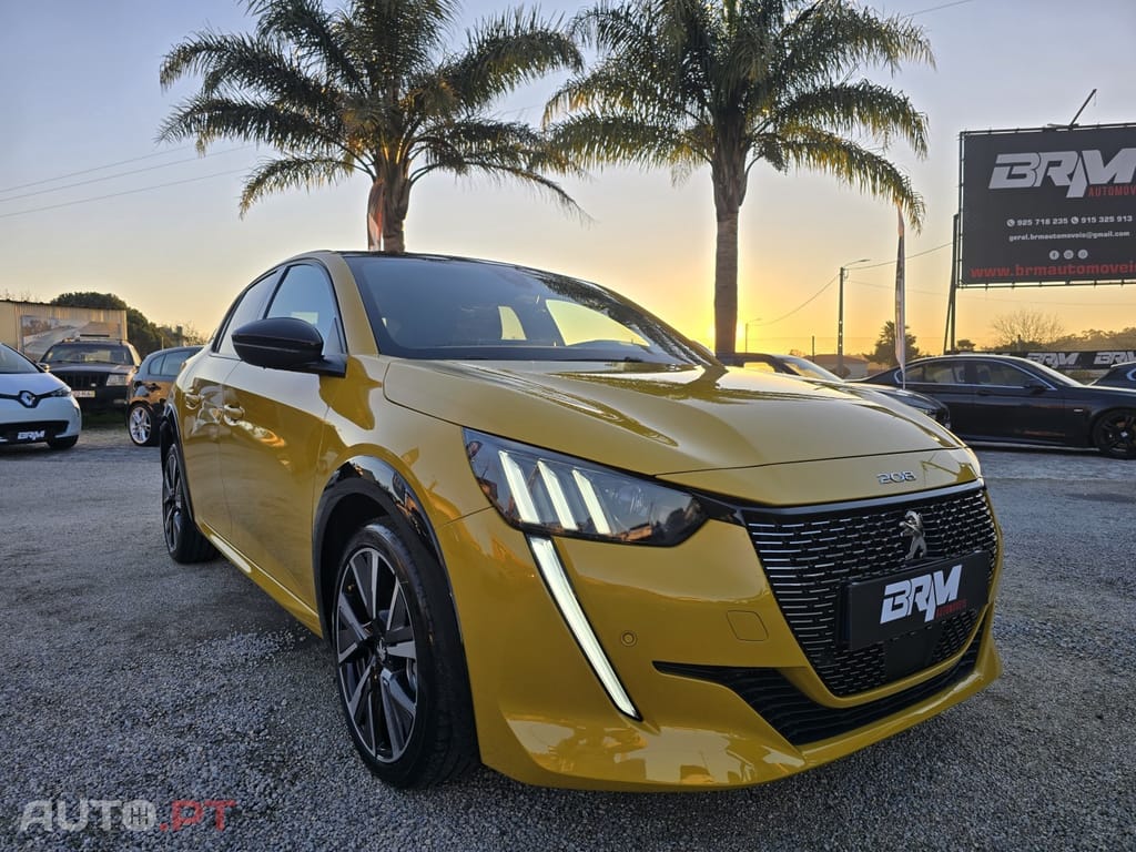Peugeot 208 1.2 PureTech GT Line EAT8