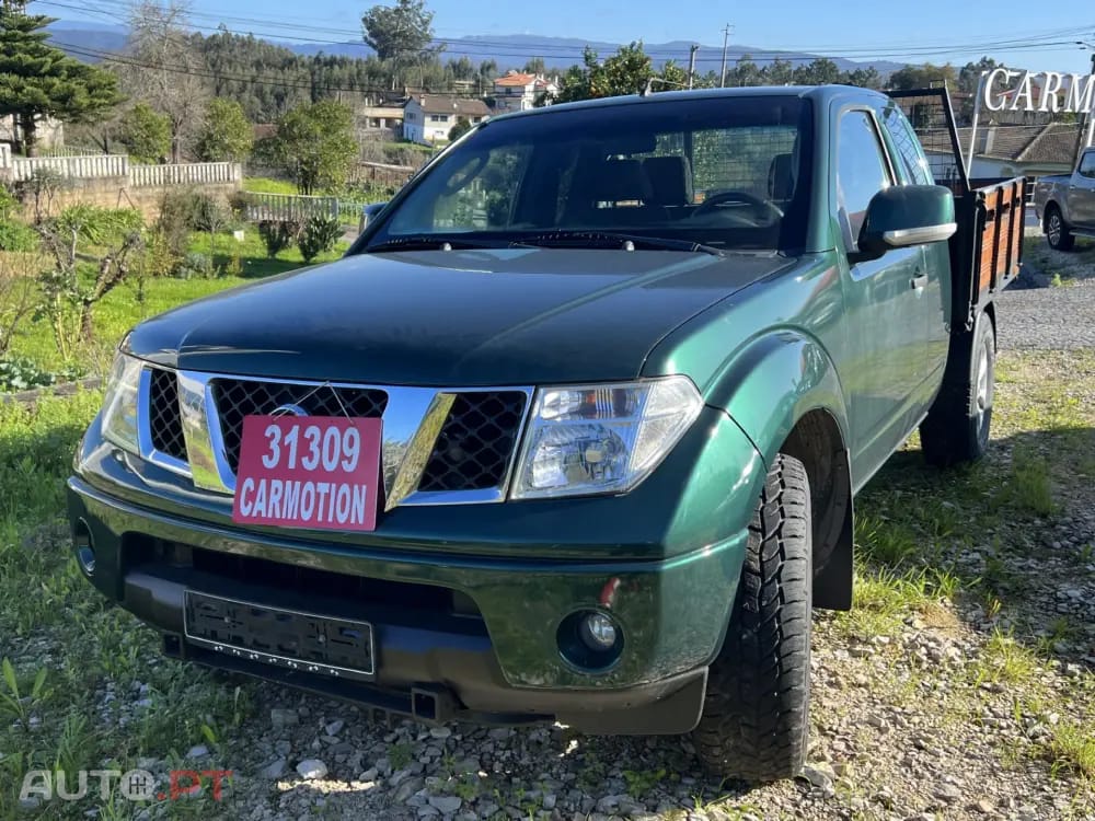 Nissan Navara Outro