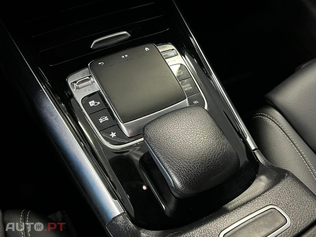 Mercedes-Benz B 180 d Auto