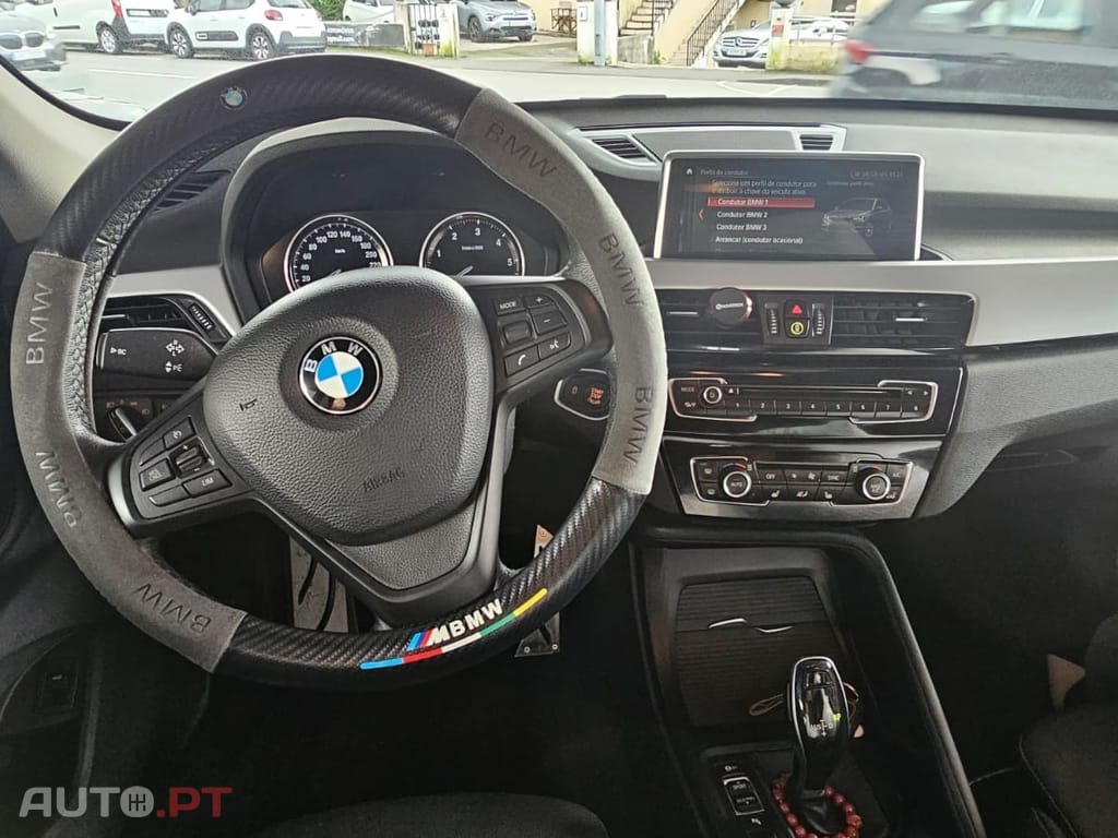 BMW X1 18 d xDrive Auto
