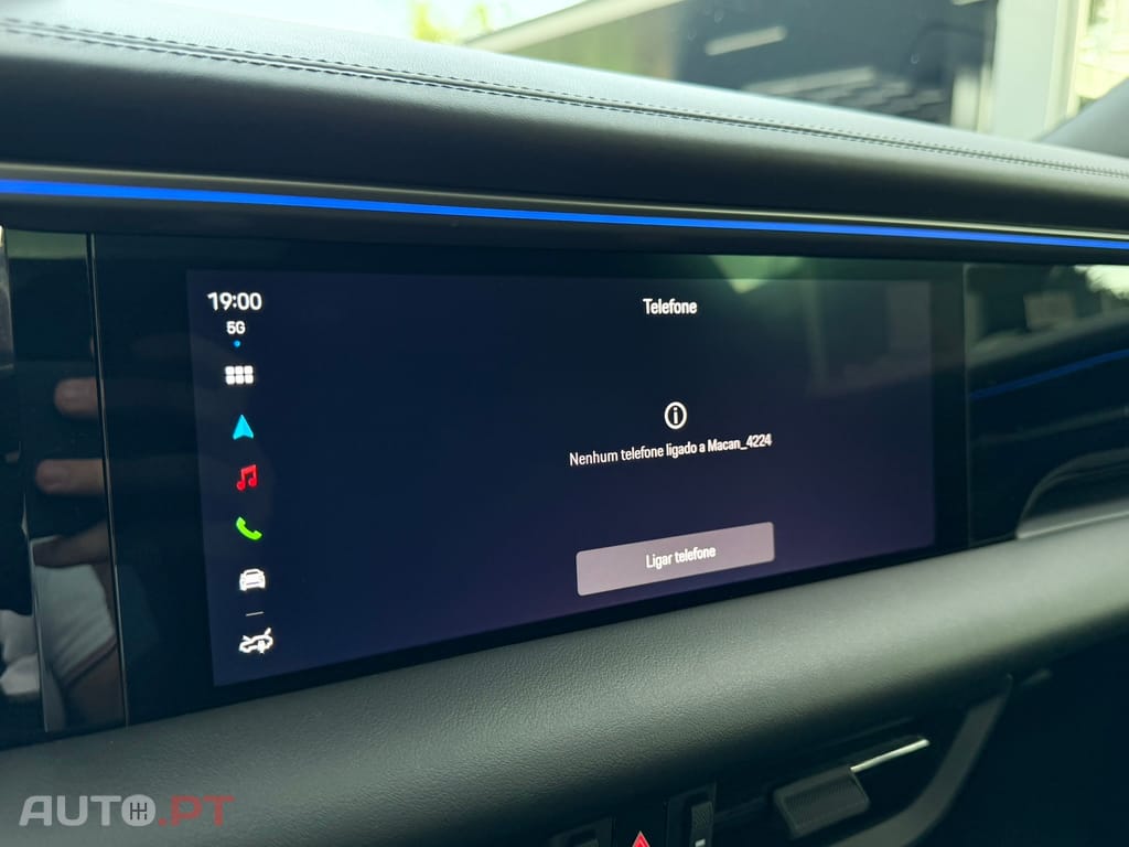 Porsche Macan Electric 4