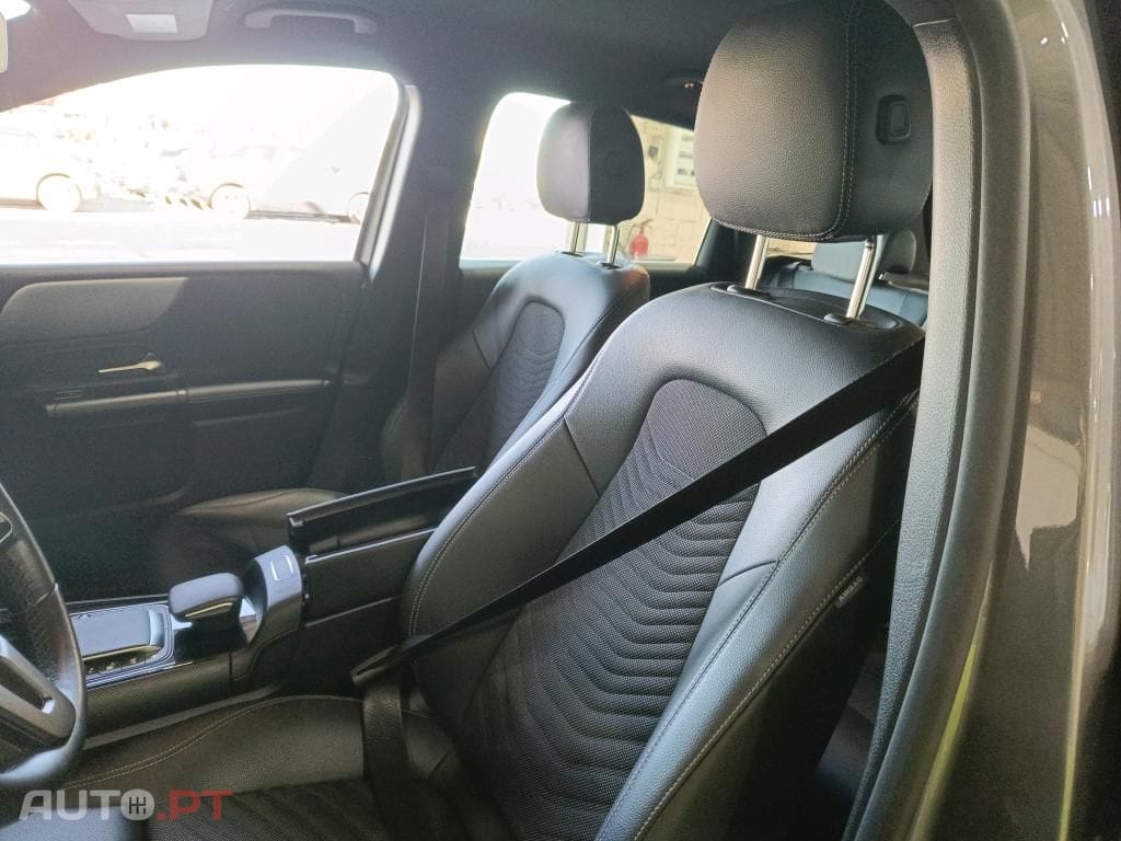 Mercedes-Benz B 250 e Style Plus