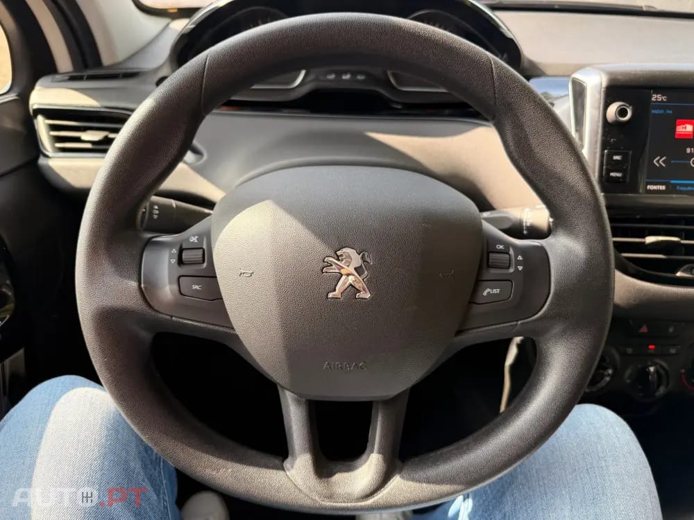 Peugeot 208 1.2 PureTech Active