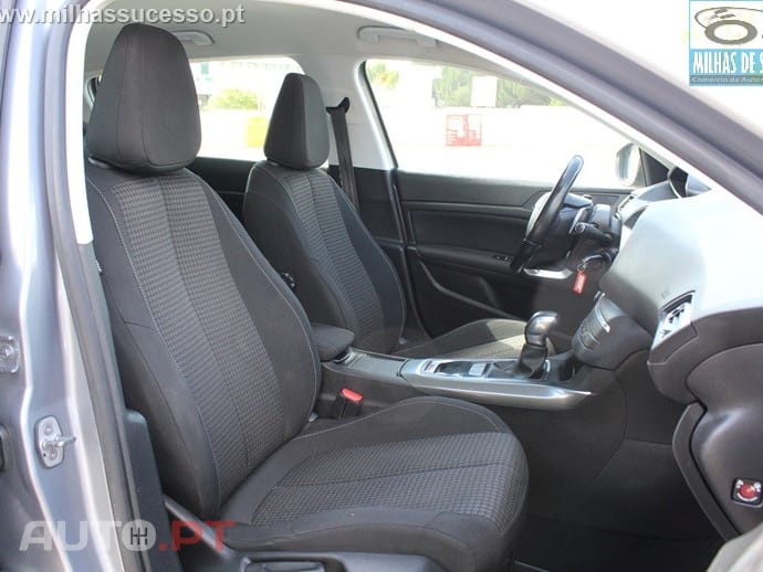 Peugeot 308 1.5 BlueHDI STYLE Aut. 131 CV