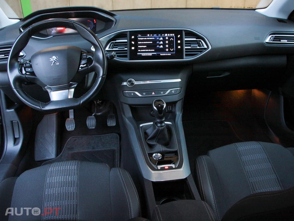Peugeot 308 1.2 PureTech Allure
