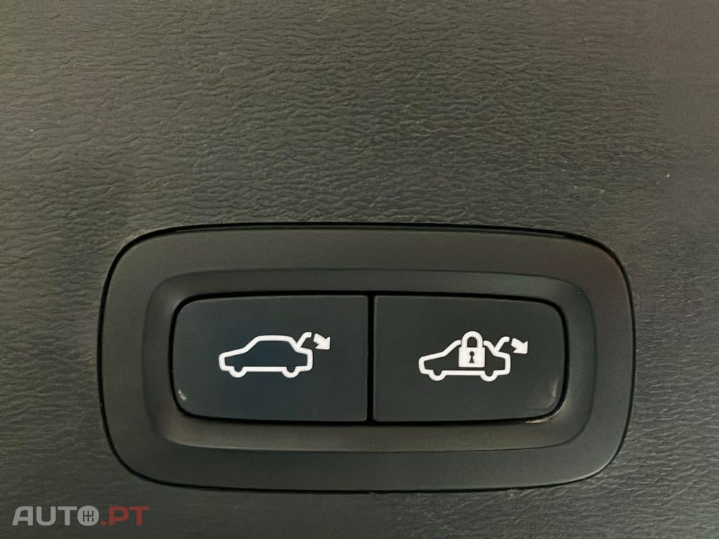 Volvo XC40 1.5 T5 PHEV Inscription Expression