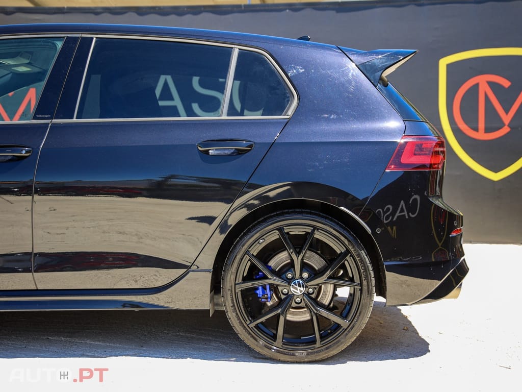 Volkswagen Golf 2.0 TSI R DSG