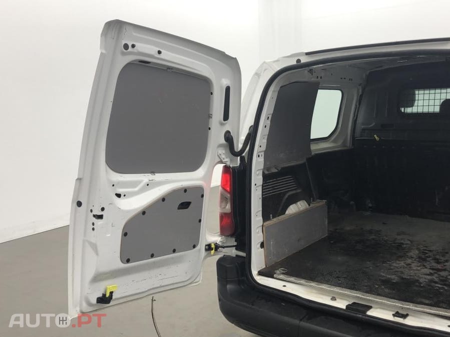 Peugeot Partner 1.5 BlueHDi Premium Standard