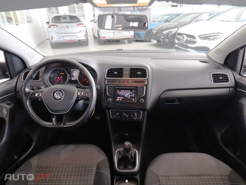 Volkswagen Polo 1.0 Confortline