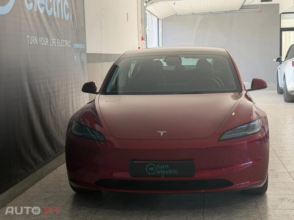 Tesla Model 3 Tração Traseira Premium