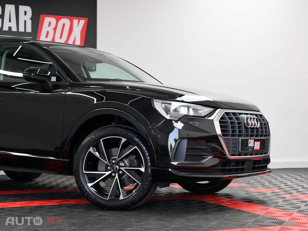 Audi Q3 45 TFSIe S line S tronic