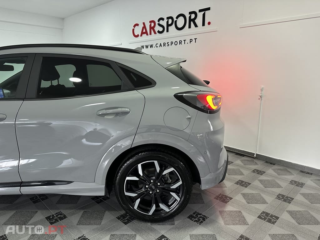 Ford Puma 1.0 EcoBoost MHEV ST-Line