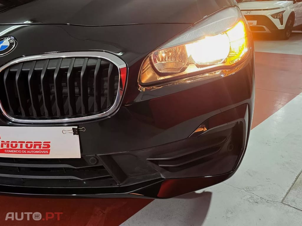 BMW 216 d Advantage Auto