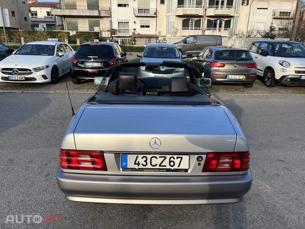 Mercedes-Benz SL 280 Outro