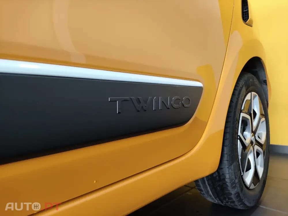 Renault Twingo 1.0 SCe Intens