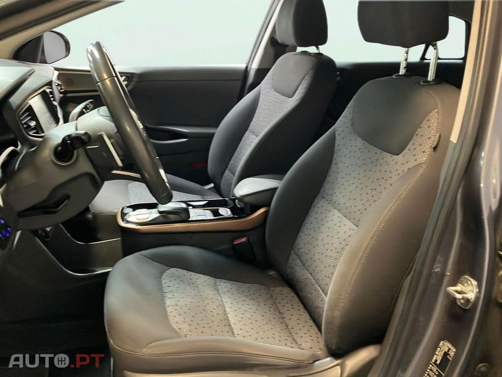 Hyundai Ioniq 28kWh Eletric Tech