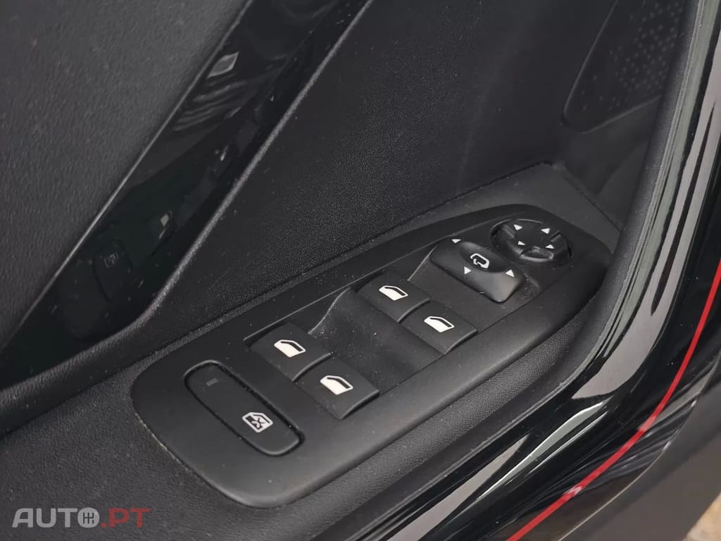 Peugeot 208 1.2 PureTech GT Line EAT6