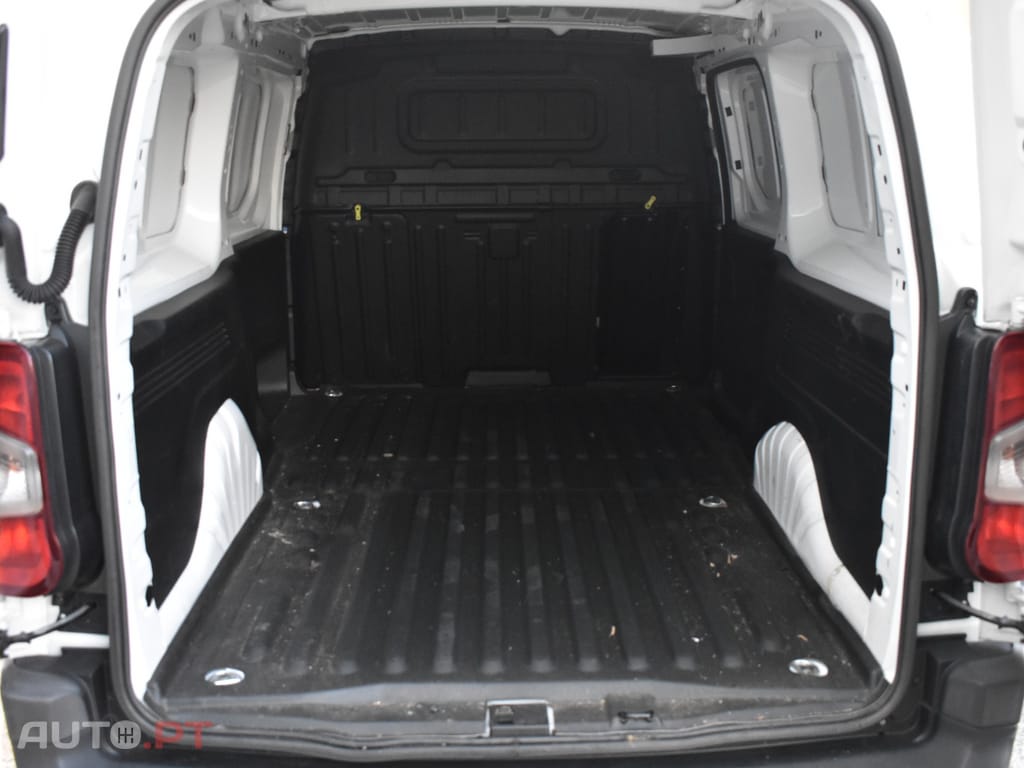 Peugeot Partner 1.5 BlueHDi Premium Longa