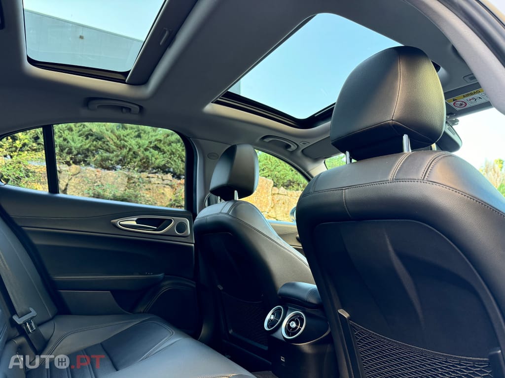 Alfa Romeo Giulia 2.2 D Veloce Q4 AT8