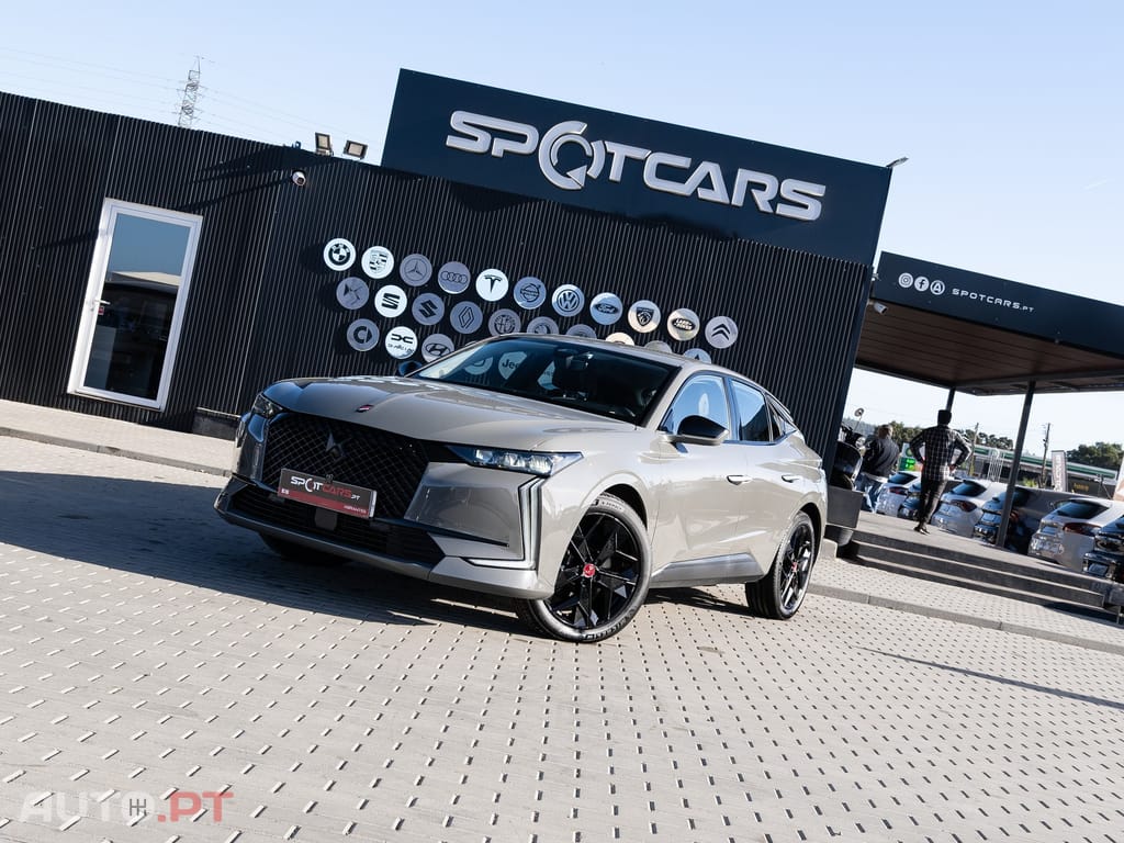 DS DS4 E-Tense Performance Line EAT8