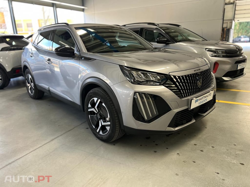 Peugeot E-2008 50 kWh Allure