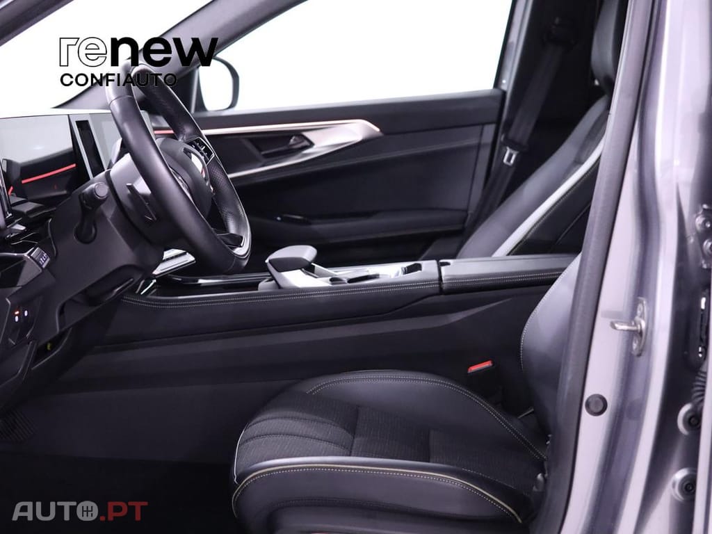 Renault Austral 1.3 Mild Hybrid Iconic Auto