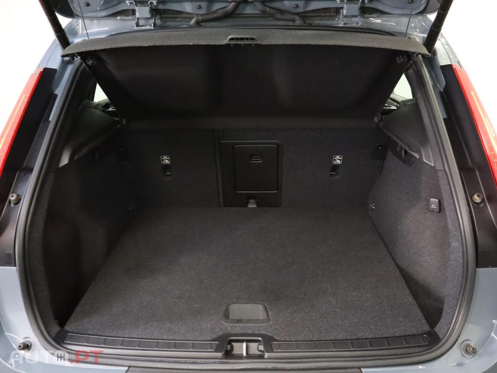 Volvo XC40 1.5 T4 PHEV Inscription Expression